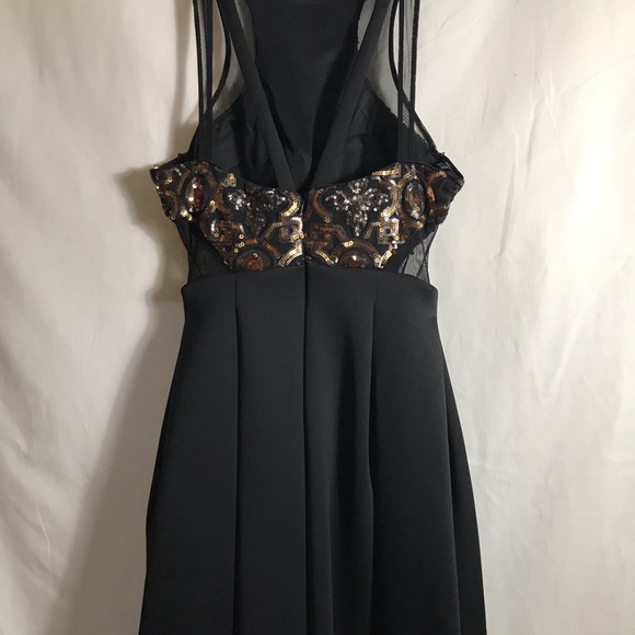 Faviana Formal or Semi-Formal Dress - Picture 2 of 8